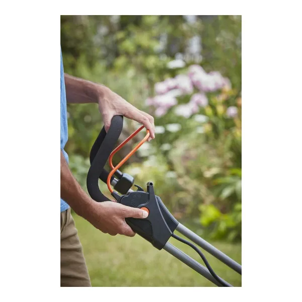 Vejapjovė Black & Decker BCMW3318L2-QW 18 V