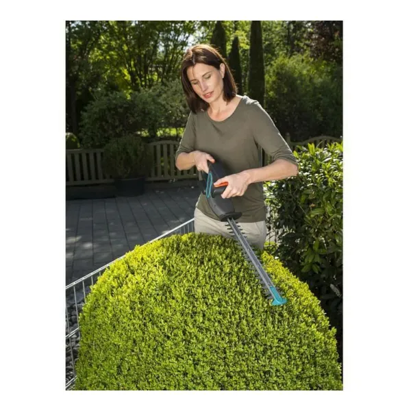 Gyvatvorių žirklės Gardena EasyCut 14,4 V 2 Ah