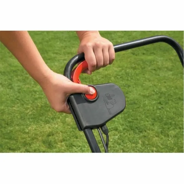 Zāliena aerators Black & Decker GD300-QS