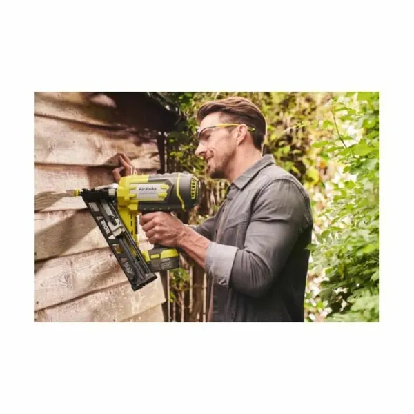 Vinių šautuvas Ryobi R15GN18-0 18 V