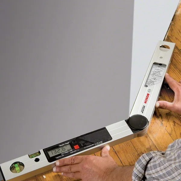 Измеритель углов BOSCH Gam 220 MF