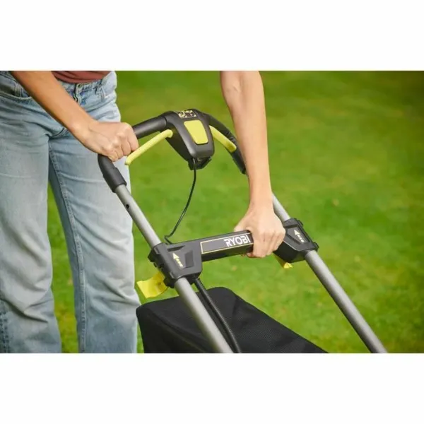 Lawn mower Ryobi RY18LMX40C-0