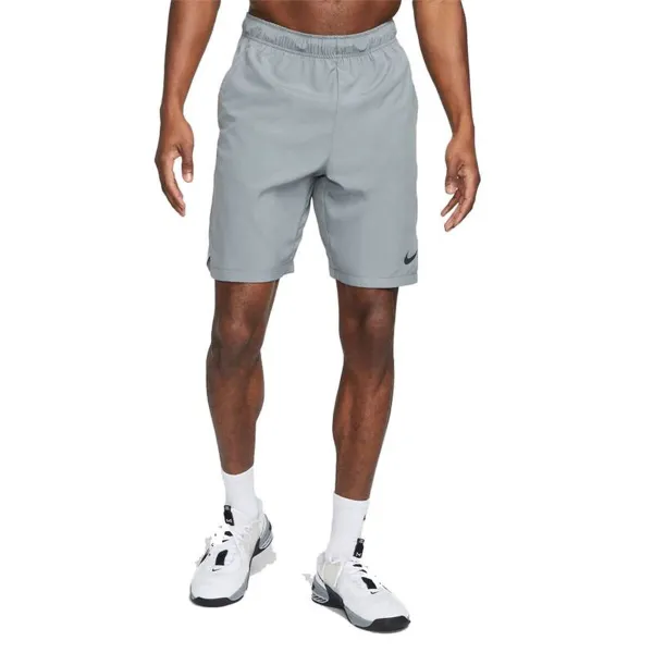 Urheilushortsit Nike