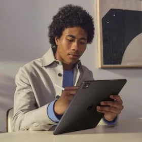 Планшет Apple iPad Pro 11" 8 GB RAM 256 GB Сталь