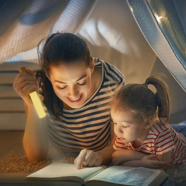 Magnētiskā uzlādējama LED lampa 2 in 1 EDM 32157 Uzlādējams