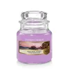 Ароматизированная свеча Yankee Candle Bora Bora Chores 104 g