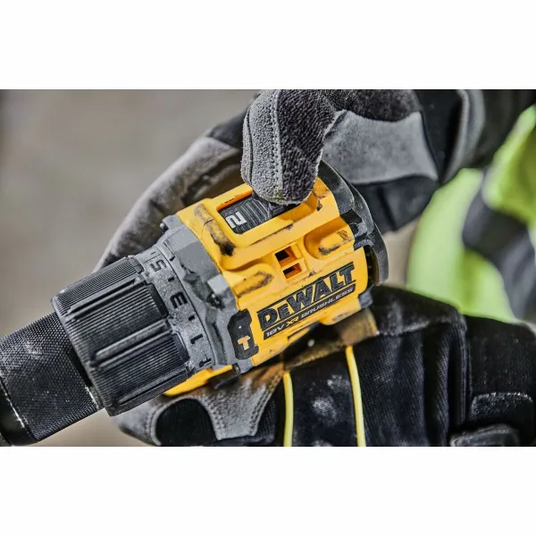 Electric screwdriver Dewalt DCD805P2T 90 nm