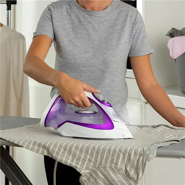 Steam Iron Morphy Richards 300302 2400 W