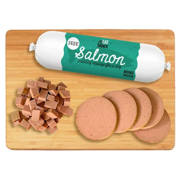 Suņu uzkodas Paka Zwierzaka Pepe Sausage Salmon Laša krāsas 200 g