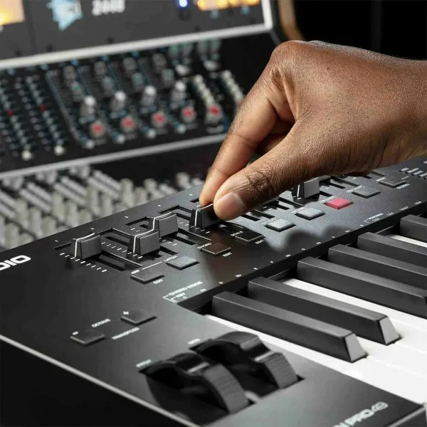 Клавиатура M-Audio OXYGEN PRO 49
