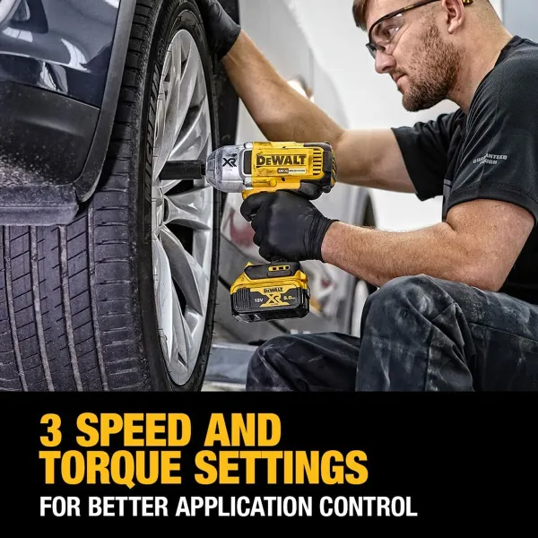 Электрическая отвертка Dewalt DCF899N-XJ 950 Nm