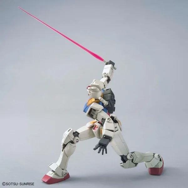 Collectable Figures Bandai HG RX-78-2 Gundam	 13 cm