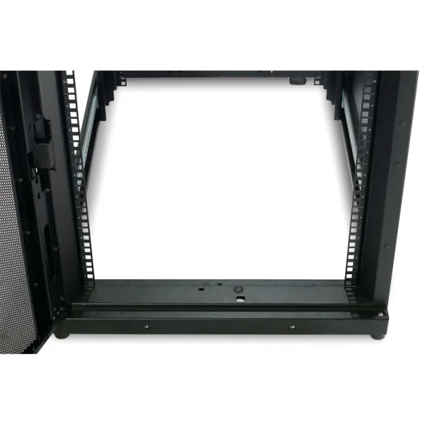Seinakinnitusega Serverikapp APC AR3100