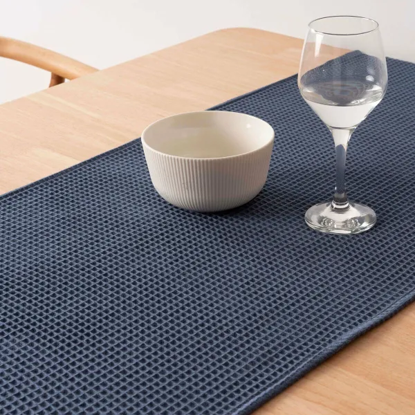 Pöytäjuoksija Belum Waffle Harmaa 45 x 140 cm