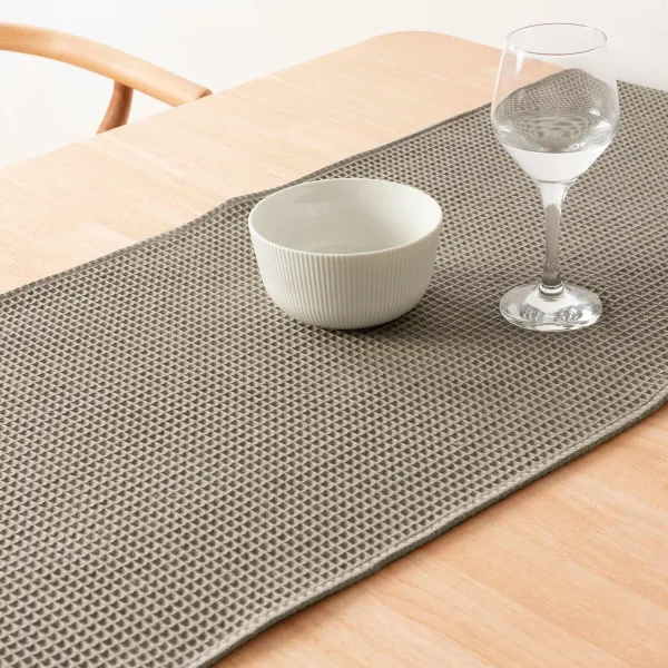 Staltiesė Belum Waffle Walnut 45 x 140 cm