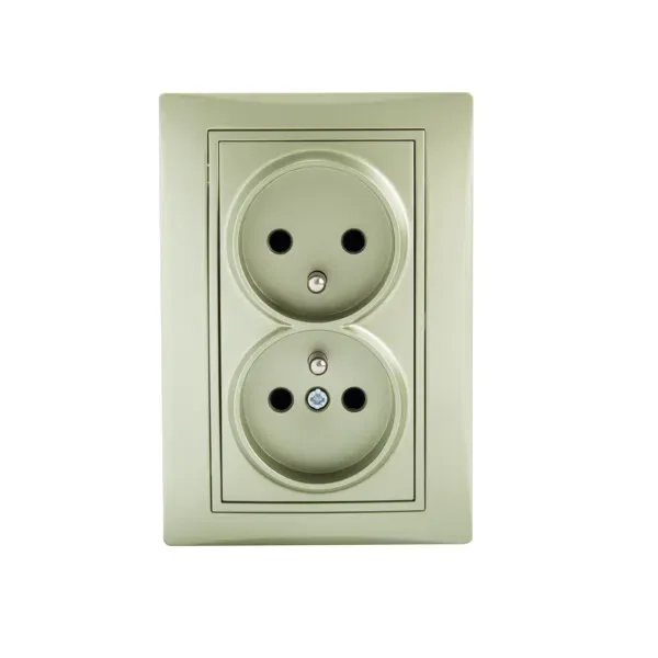 Type E double power socket, complete, with contact protection DOMO