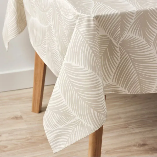 Pöytäliina Belum T011 240 x 155 cm Kasvien lehtiä