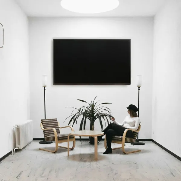 TV Statīvs TooQ LP1090F-B 43" 90" 80 kg