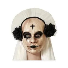 Naamio Pelottava nunna