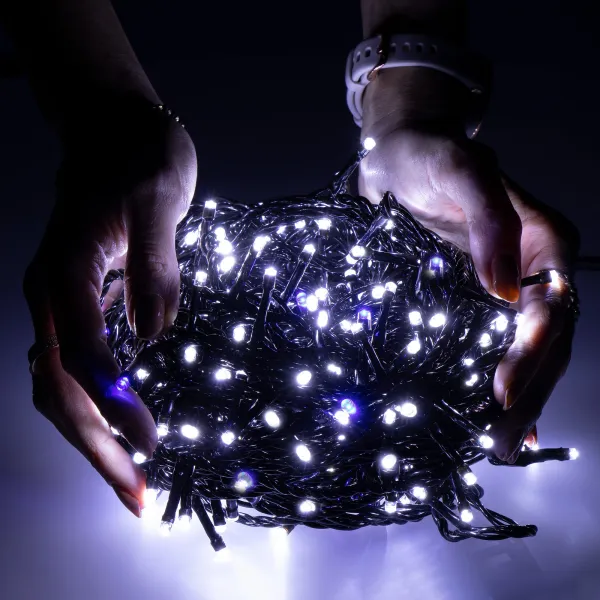 Светодиодный светильник-занавес Springos CL4041 750 Led 30 м