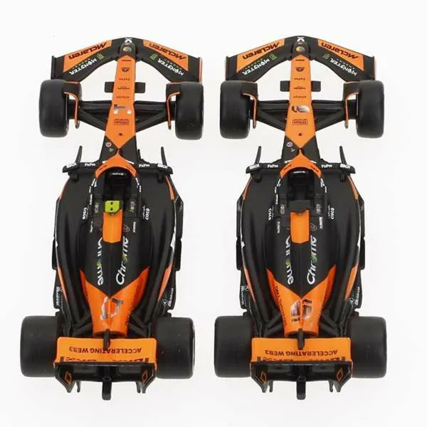 Set of 2 Cars McLaren F1 1:43 Black