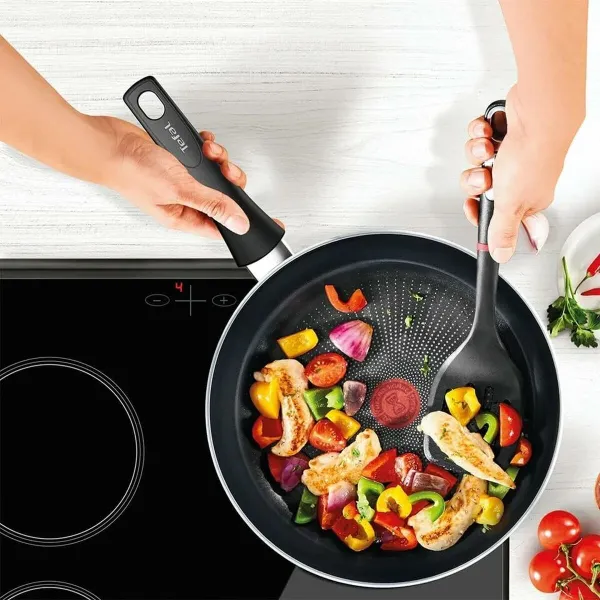 Keptuvė Tefal FORCE BLACK 30C