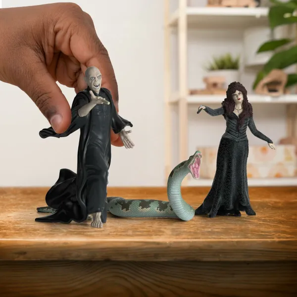 Показатели деятельности Schleich Voldemort, Nagini and Bellatrix (3 штук)
