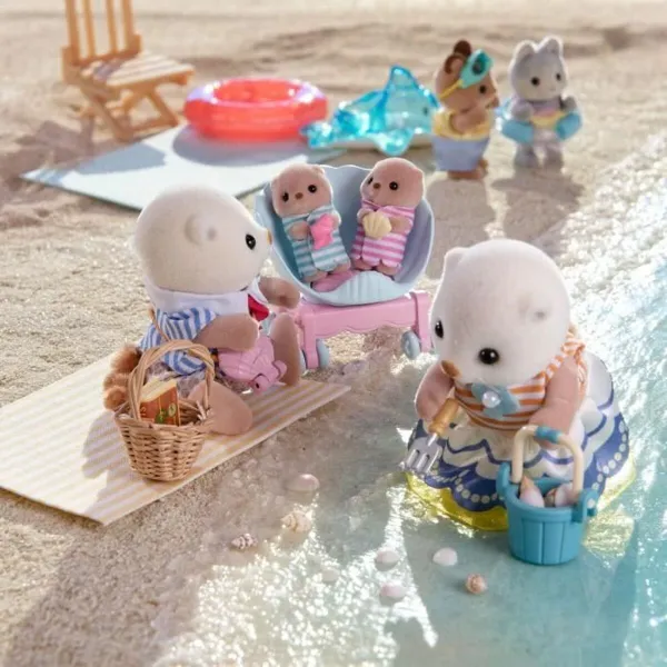 Съчленена Фигура Sylvanian Families La familia de las nutrias marinas dzīvnieki