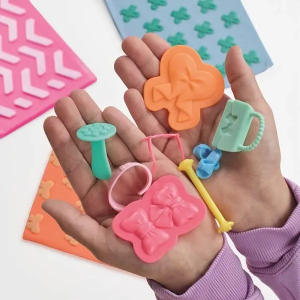 Пластилиновая игра Play-Doh BArbie Pearls & Bows Разноцветный