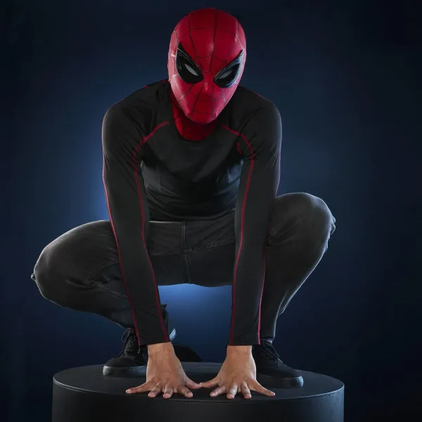 Маска Marvel