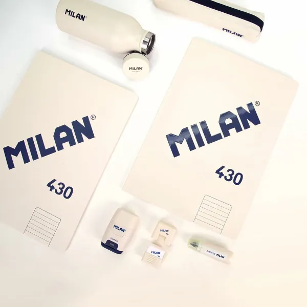 Užrašų knygelė Milan 430 Rusvai gelsva A4 48 Paklodės 21 x 29,7 cm (3 vnt.)