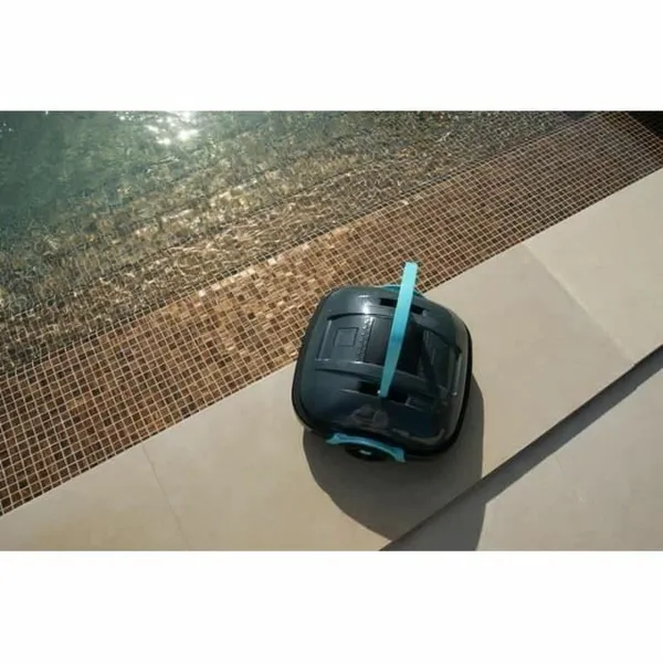 Ujumisbasseini robot tolmuimeja