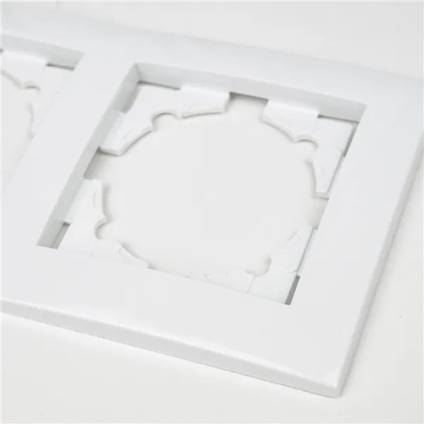 Arnold Horizontal wall frame 2 White