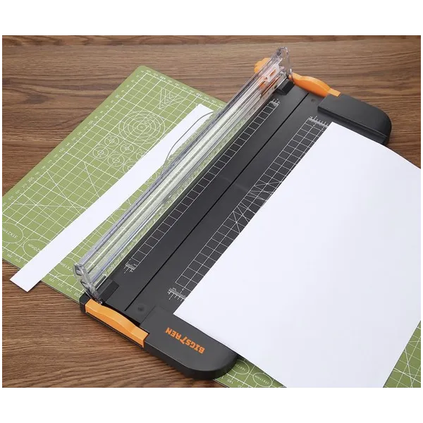 Paper guillotine - trimmer