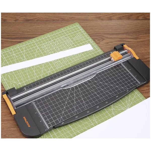 Paper guillotine - trimmer