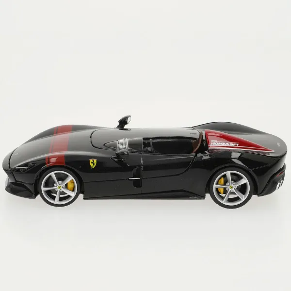 Automobilis Bburago Ferrari Monza SP1 1:24