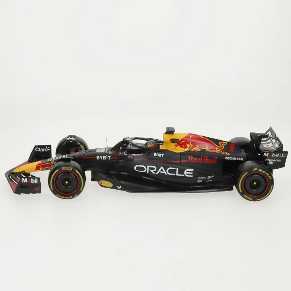 Automobilis Bburago F1 Race Oracle Red Bull Racing RB19 1:18