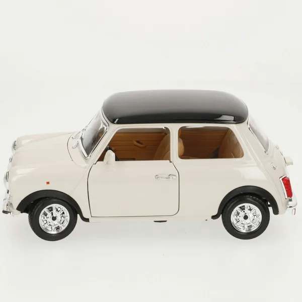 Автомобиль Bburago GT-Mini Cooper(1969) 1:18
