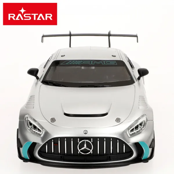 Kauko-ohjattava auto Mercedes Benz (2 osaa)