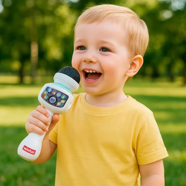 Karaokemikrofoni Winfun 4 osaa