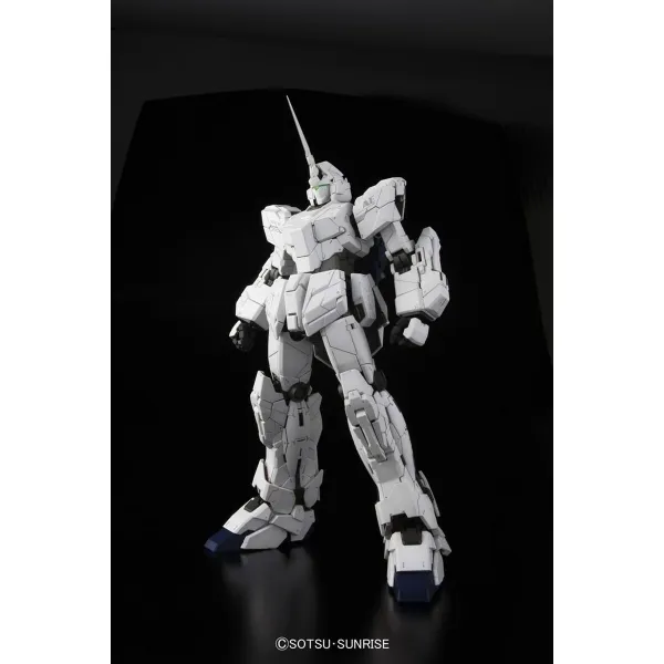 Rotaļu figūras Bandai PG 1/60 UNICORN GUNDAM Animāciju un anime (Japāņu animācija)