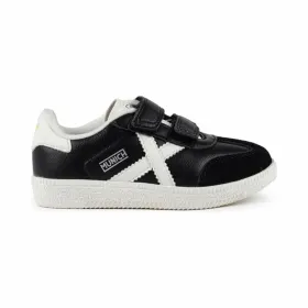 Sports Shoes for Kids Munich Mini Astro Black