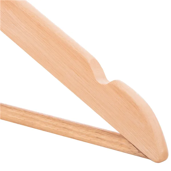 Wooden clothes hangers, set of 3 HG0001