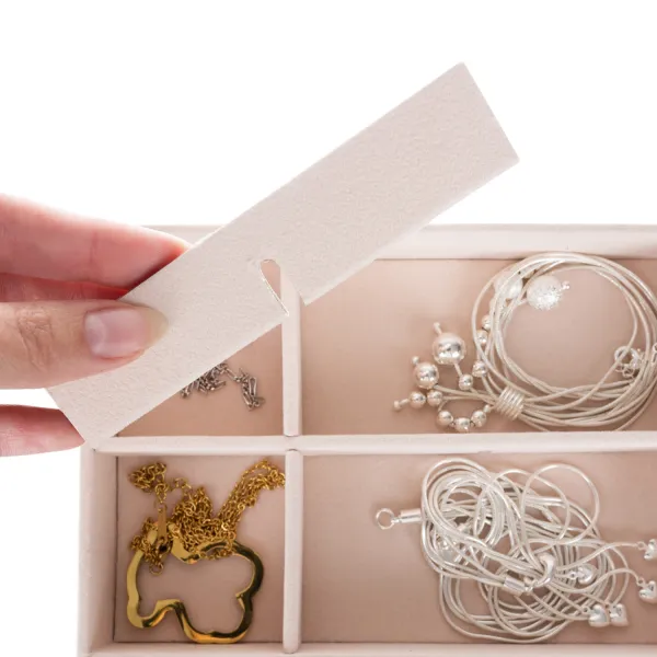 Jewelry box/case - black