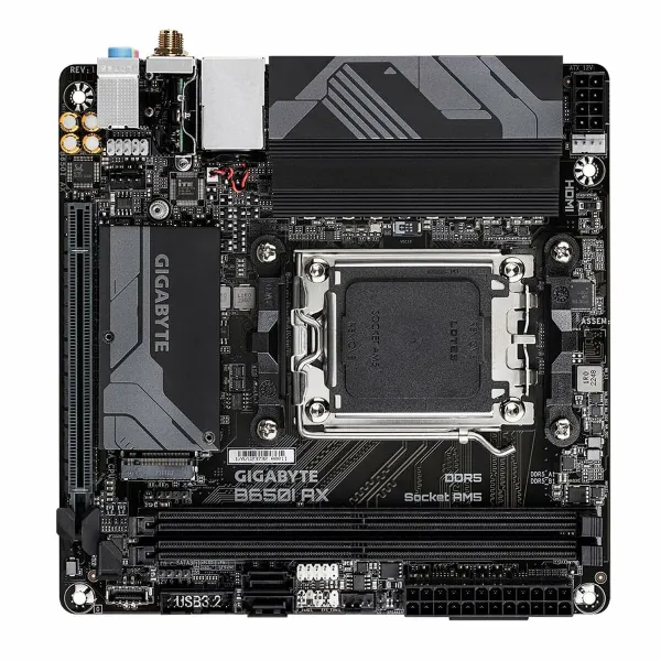 Pagrindinė plokštė Gigabyte B650I AX AMD B650 AMD AM5