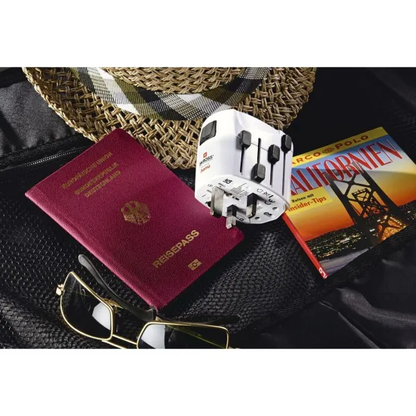 Universālais adapteris Hama TRAVEL