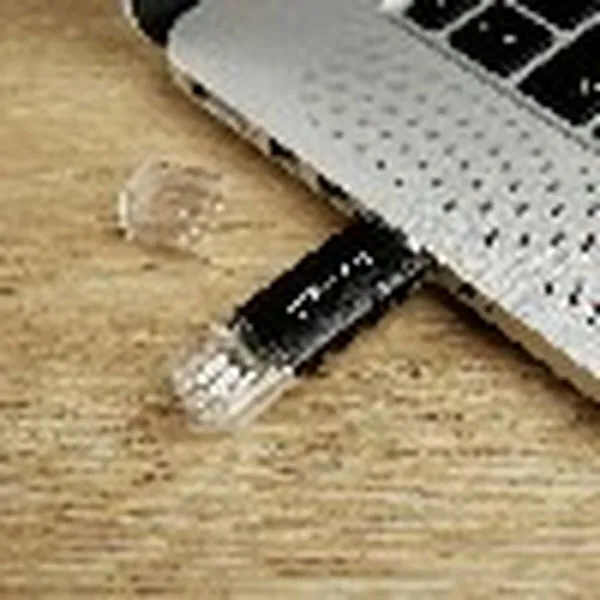 USB-pulk INTENSO Antratsiithall 32 GB
