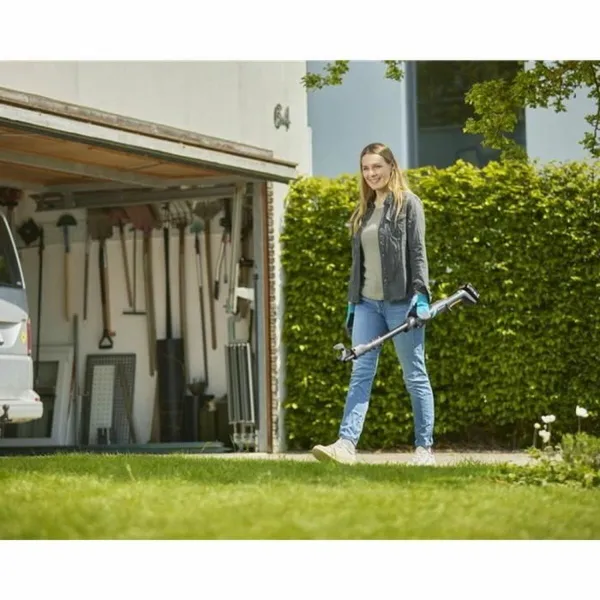 Akuga töötavad oksakäärid Gardena