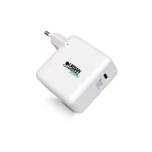 Sieninis įkroviklis + USB C kabelis Urban Factory GSC65UF Balta