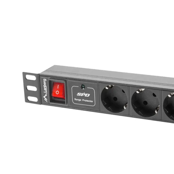 Strāvas virtene - 7 ligzdas ar Slēdzi Lanberg PDU-07F-0200-IEC-BK 2500 W 220-250 V 10 A